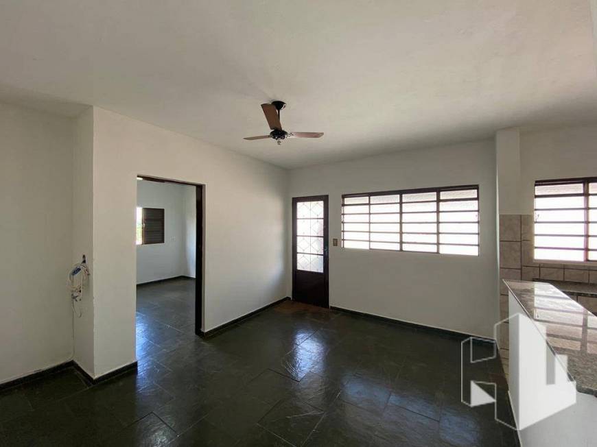 Foto 1 de Apartamento com 1 Quarto para alugar, 40m² em Vila Jardim Brasilia, Jaú
