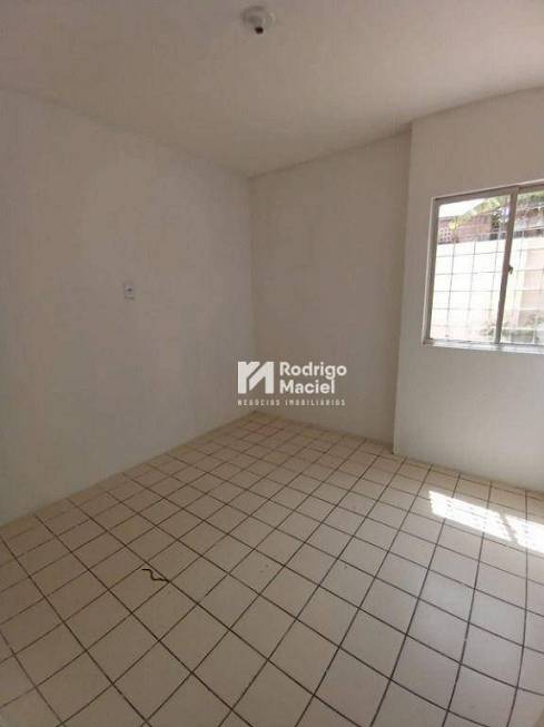 Foto 4 de Apartamento com 2 Quartos para alugar, 67m² em Várzea, Recife