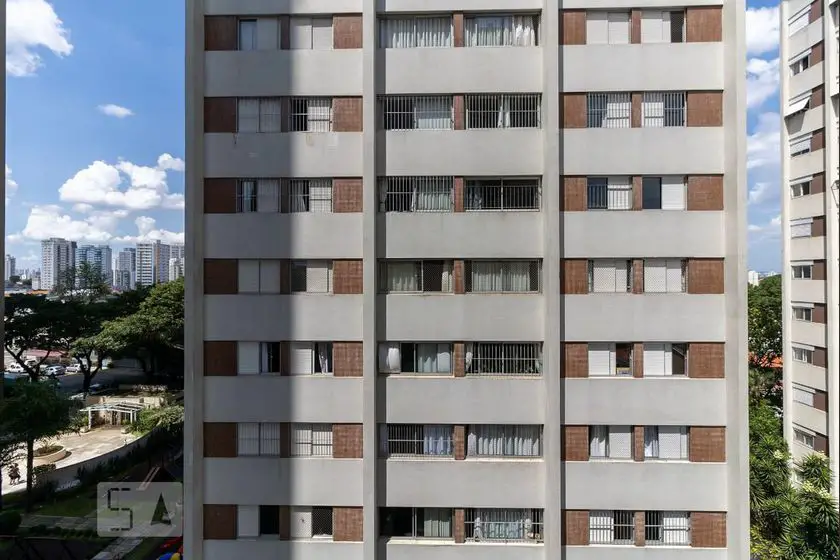 Foto 5 de Apartamento com 3 Quartos para alugar, 72m² em Bosque da Saúde, São Paulo