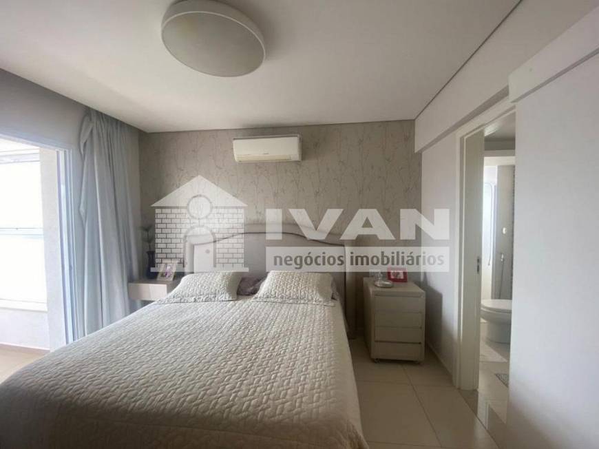 Foto 4 de Apartamento com 3 Quartos para alugar, 185m² em Lidice, Uberlândia