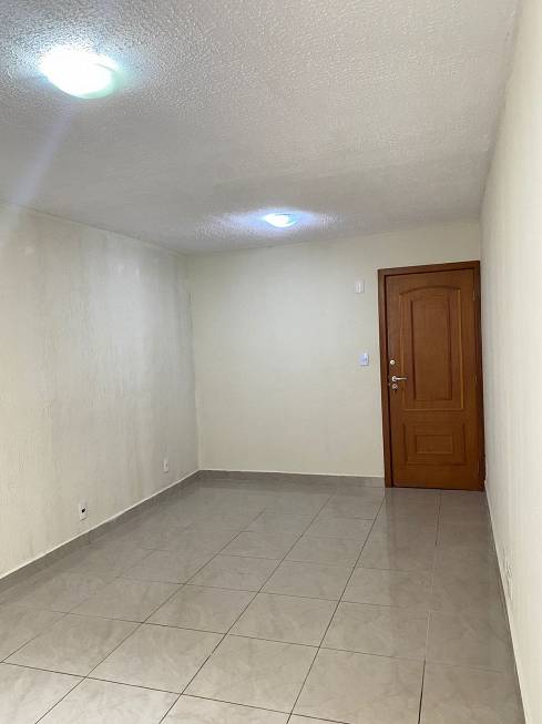Foto 2 de Apartamento com 3 Quartos à venda, 76m² em Setor Urias Magalhães, Goiânia