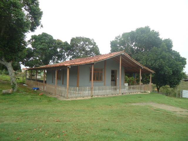 Foto 2 de Casa com 2 Quartos para alugar, 90m² em Balneário Ponta da Fruta, Vila Velha