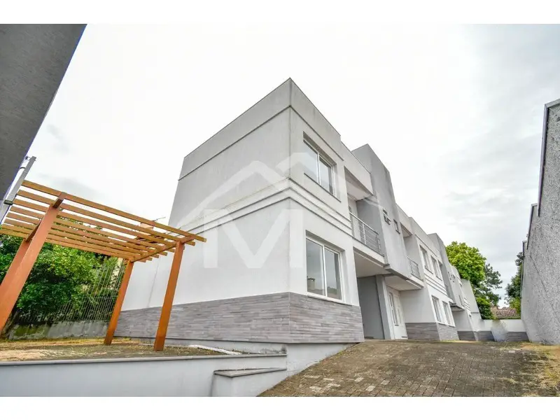 Foto 1 de Casa com 2 Quartos para venda ou aluguel, 128m² em Igara, Canoas