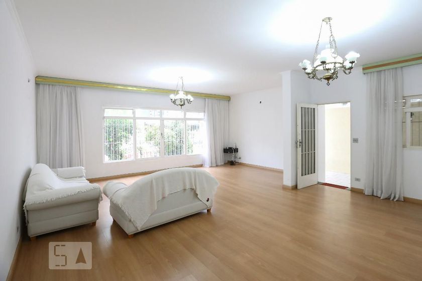 Foto 1 de Casa com 6 Quartos para alugar, 350m² em Moema, São Paulo
