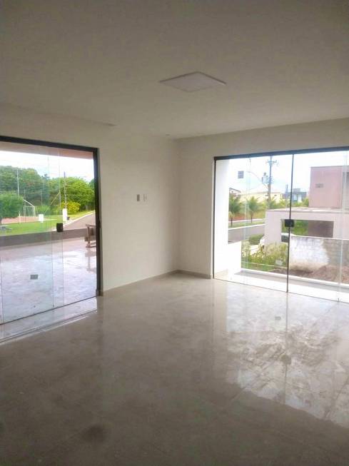 Foto 3 de Casa de Condomínio com 3 Quartos à venda, 367m² em Petrópolis, Maceió