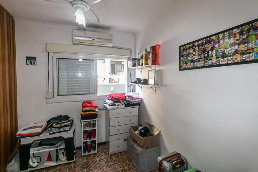 Foto 5 de Apartamento com 3 Quartos à venda, 70m² em Ipanema, Porto Alegre