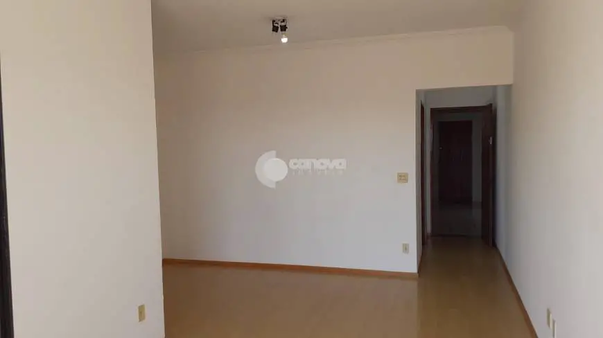 Foto 3 de Apartamento com 3 Quartos para alugar, 104m² em Jardim Chapadão, Campinas