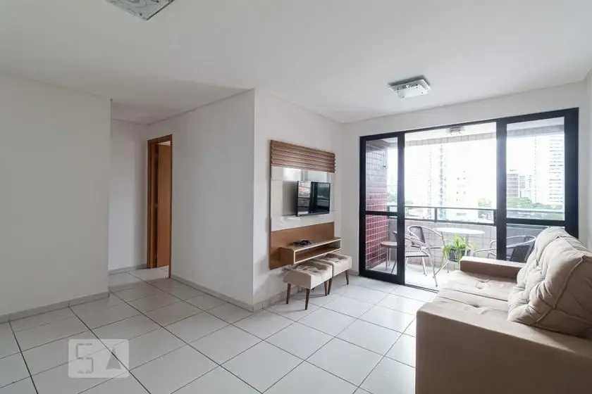 Foto 1 de Apartamento com 3 Quartos para alugar, 85m² em Madalena, Recife