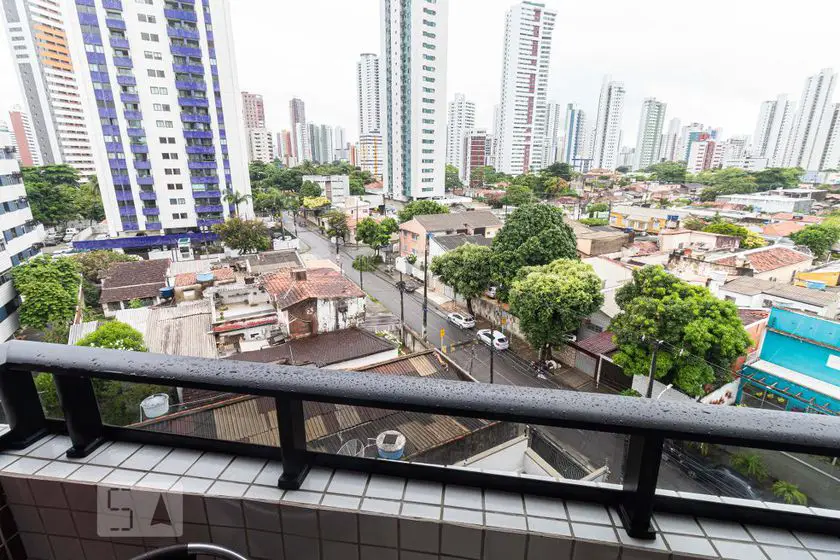 Foto 4 de Apartamento com 3 Quartos para alugar, 85m² em Madalena, Recife