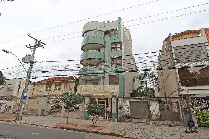 Foto 1 de Apartamento com 3 Quartos à venda, 85m² em Rio Branco, Porto Alegre