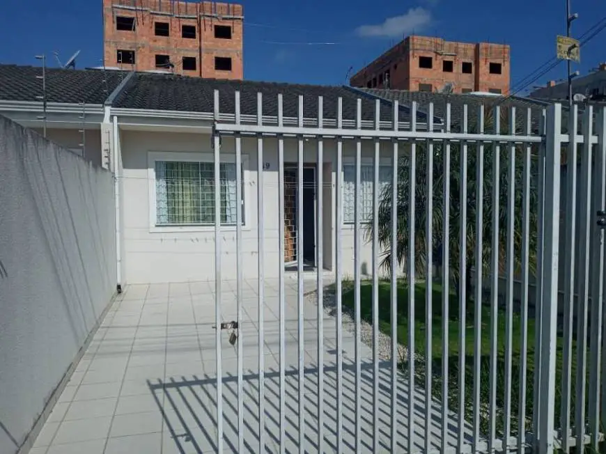 Foto 2 de Casa com 2 Quartos à venda, 70m² em Afonso Pena, São José dos Pinhais