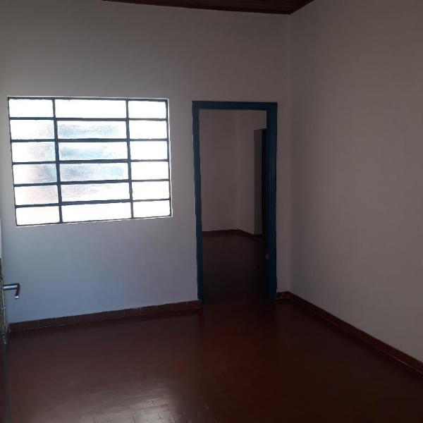 Foto 2 de Casa com 2 Quartos para alugar, 65m² em Porto, Cuiabá