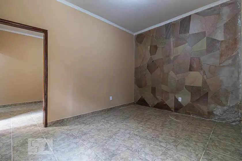 Foto 1 de Casa com 2 Quartos para alugar, 80m² em Santa Teresinha, Santo André