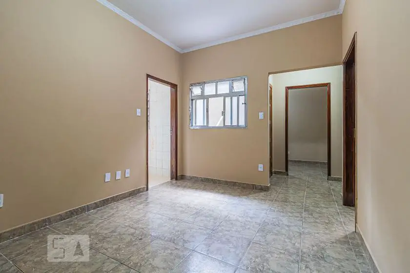 Foto 3 de Casa com 2 Quartos para alugar, 80m² em Santa Teresinha, Santo André