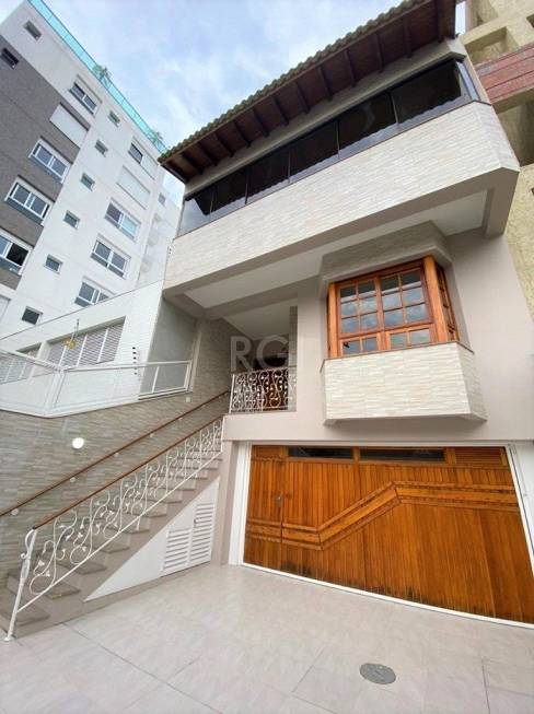 Foto 1 de Casa com 3 Quartos à venda, 294m² em Menino Deus, Porto Alegre