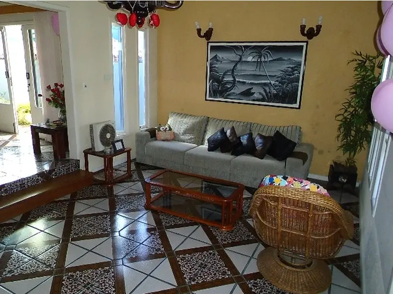 Foto 3 de Casa com 3 Quartos à venda, 307m² em Ponta de Baixo, São José