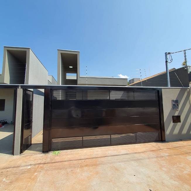 Foto 1 de Casa com 3 Quartos à venda, 135m² em Vila Morumbi, Campo Grande