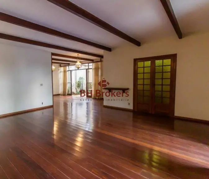 Foto 1 de Casa com 7 Quartos à venda, 560m² em Anchieta, Belo Horizonte