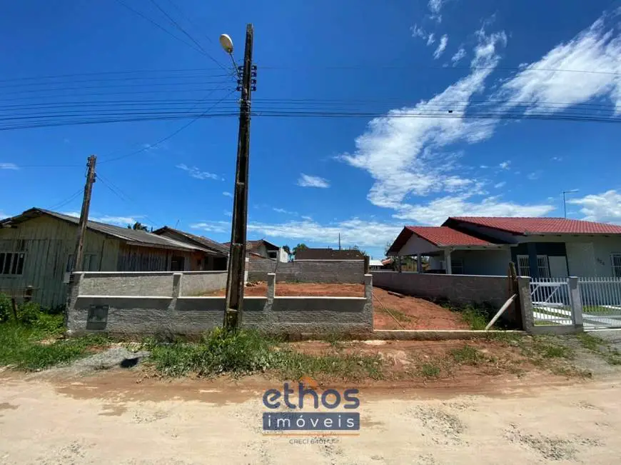 Foto 1 de Lote/Terreno à venda, 228m² em Costeira, Balneário Barra do Sul