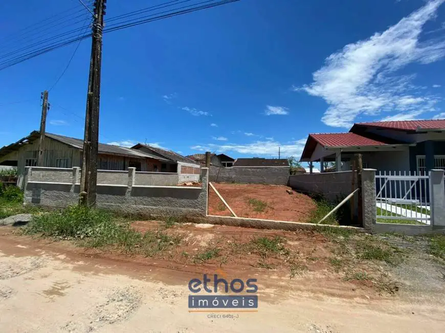 Foto 3 de Lote/Terreno à venda, 228m² em Costeira, Balneário Barra do Sul