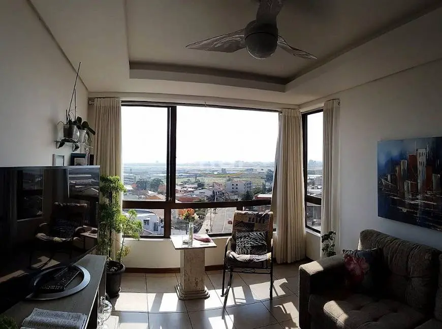 Foto 4 de Apartamento com 2 Quartos à venda, 74m² em Cristo Redentor, Porto Alegre