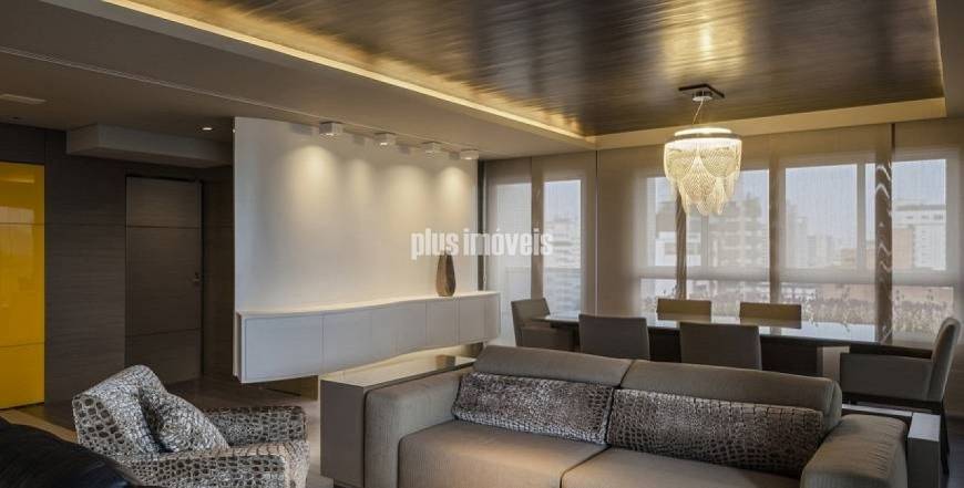 Foto 1 de Apartamento com 2 Quartos para alugar, 200m² em Moema, São Paulo