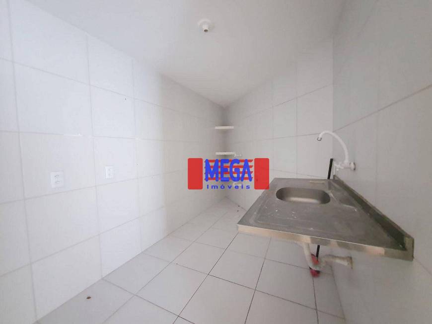 Foto 5 de Apartamento com 2 Quartos para alugar, 53m² em Parque Araxá, Fortaleza