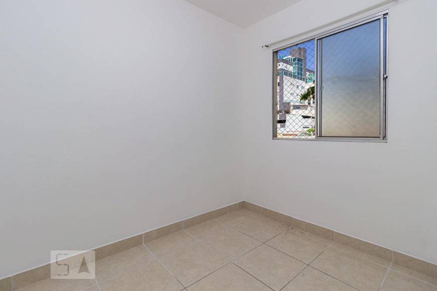 Foto 3 de Apartamento com 2 Quartos para alugar, 58m² em Sagrada Família, Belo Horizonte