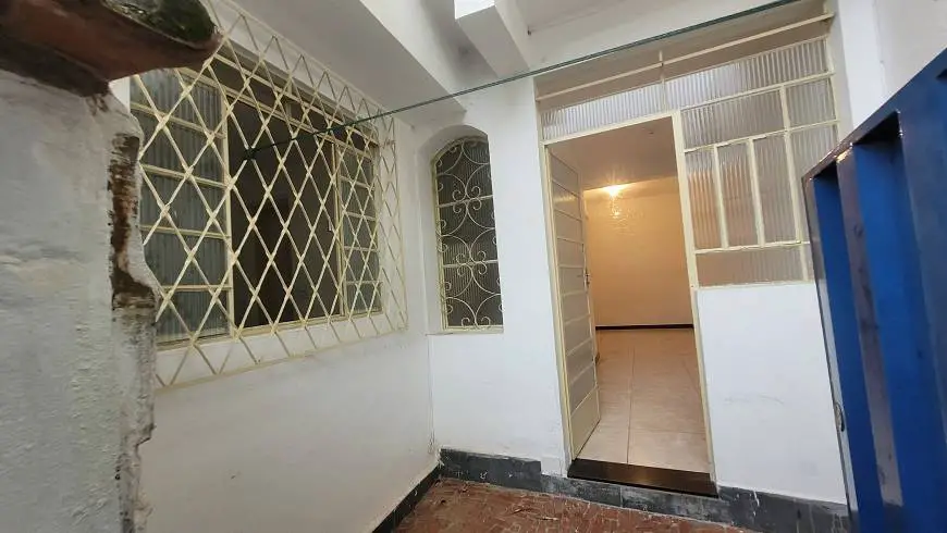 Foto 1 de Casa com 1 Quarto para alugar, 60m² em Santa Efigênia, Belo Horizonte