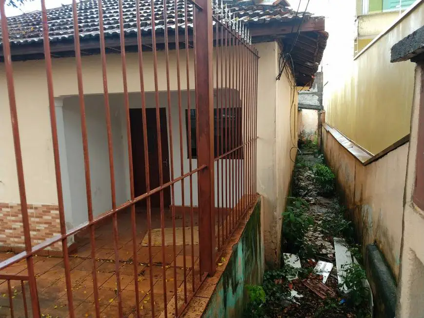 Foto 4 de Casa com 2 Quartos à venda, 150m² em Vila Pereira Barreto, São Paulo