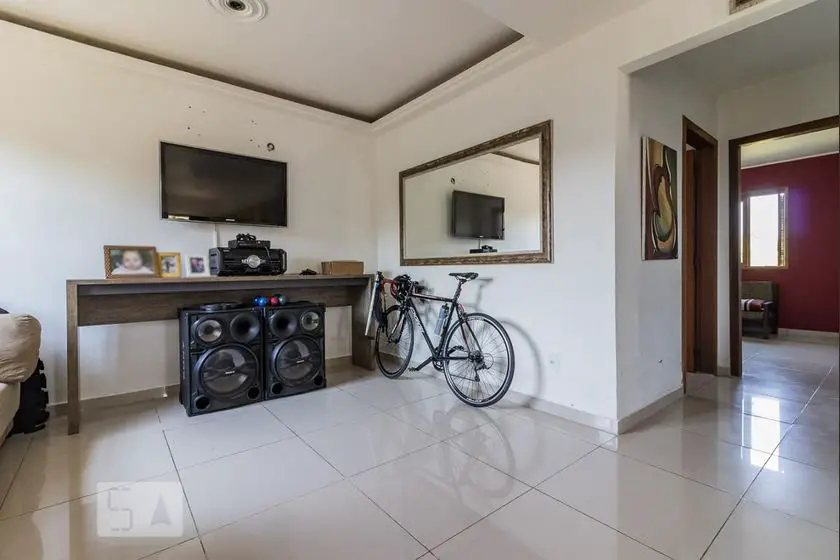 Foto 4 de Casa com 3 Quartos para alugar, 80m² em Chapéu do Sol, Porto Alegre