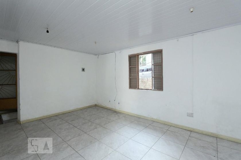 Foto 1 de Casa com 3 Quartos para alugar, 85m² em Jardim Carvalho, Porto Alegre