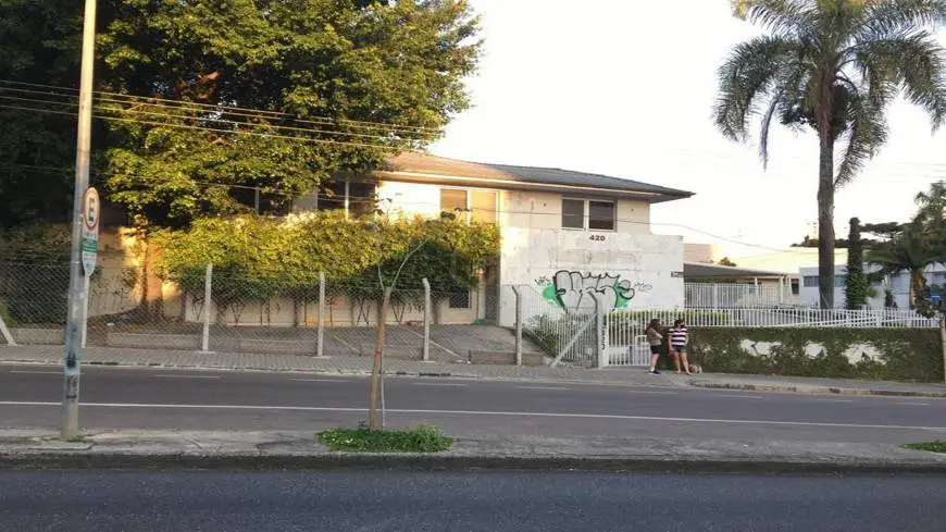 Foto 1 de Casa com 4 Quartos à venda, 369m² em Alto da Glória, Curitiba