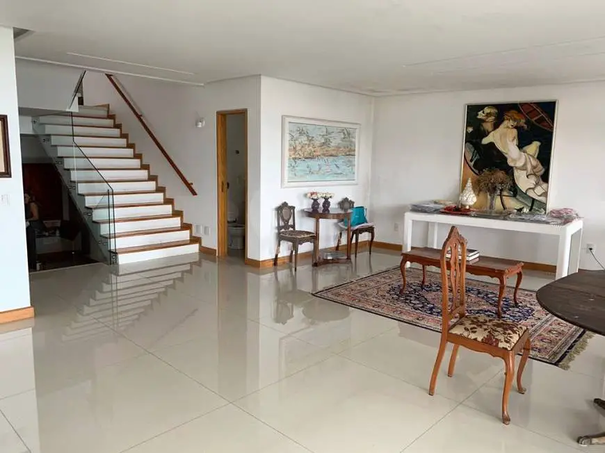 Foto 3 de Casa com 4 Quartos à venda, 400m² em Ilha do Boi, Vitória
