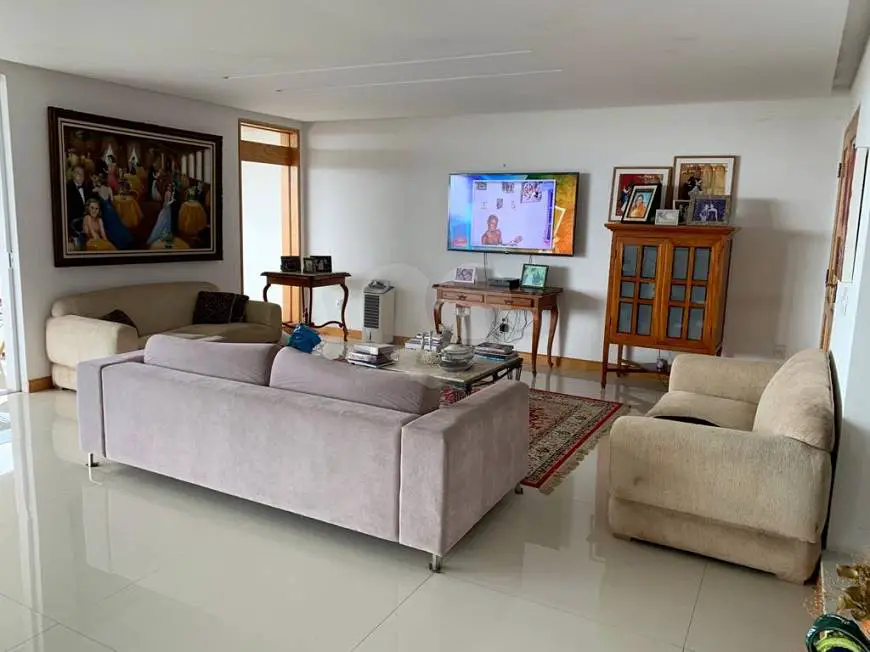 Foto 4 de Casa com 4 Quartos à venda, 400m² em Ilha do Boi, Vitória