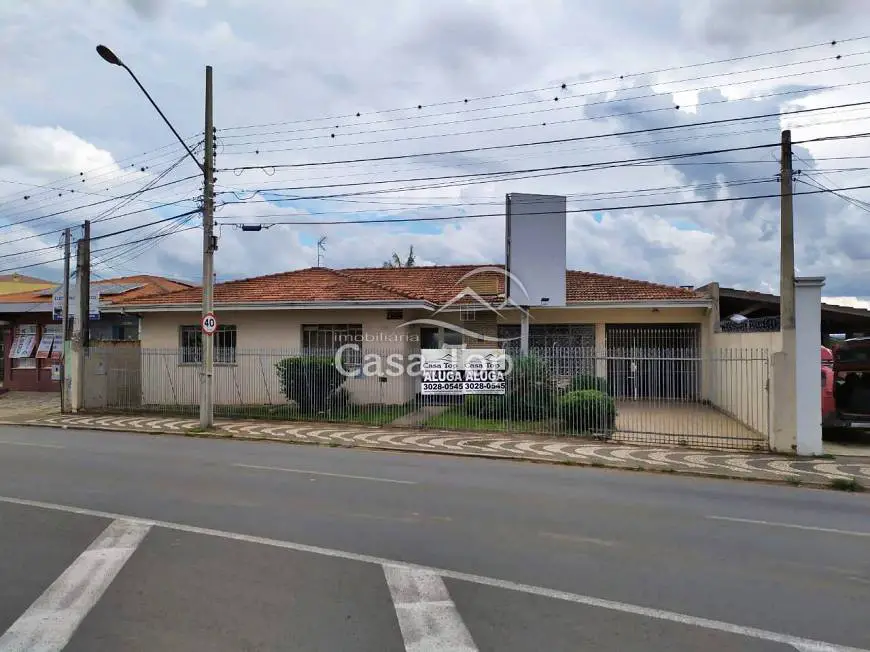 Foto 2 de Casa com 6 Quartos para alugar, 237m² em Uvaranas, Ponta Grossa