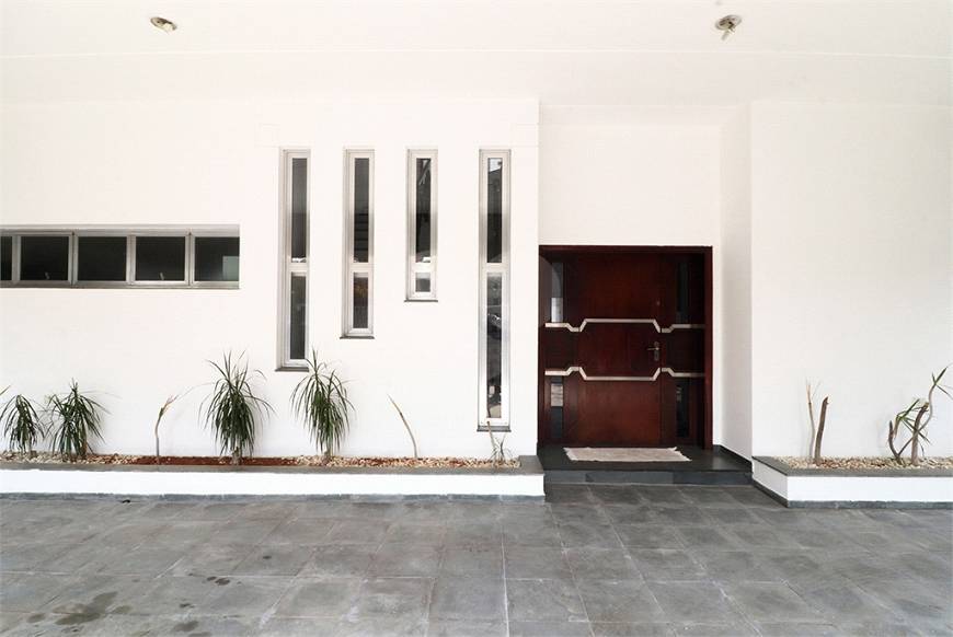 Foto 3 de Sobrado com 4 Quartos para alugar, 455m² em Alto de Pinheiros, São Paulo
