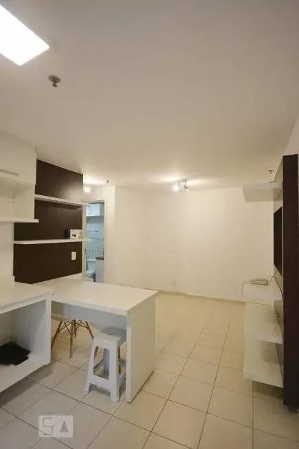 Foto 4 de Apartamento com 1 Quarto para alugar, 50m² em Botafogo, Rio de Janeiro