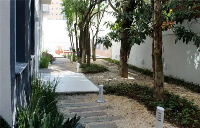 Foto 2 de Apartamento com 1 Quarto à venda, 43m² em Camaquã, Porto Alegre