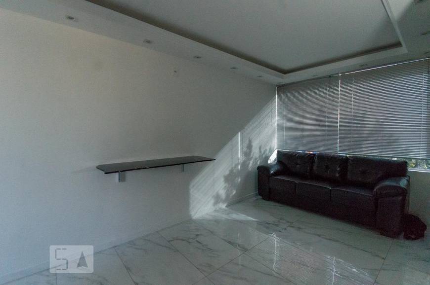 Foto 1 de Apartamento com 1 Quarto para alugar, 42m² em Novo Mundo, Curitiba
