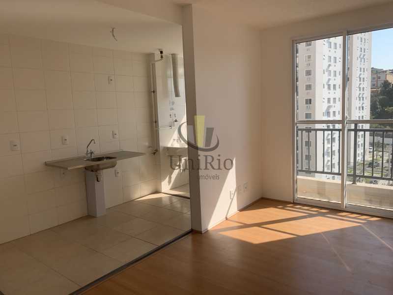 Foto 1 de Apartamento com 2 Quartos à venda, 48m² em Cachambi, Rio de Janeiro