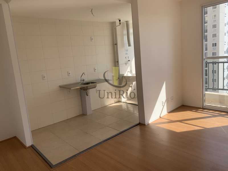 Foto 2 de Apartamento com 2 Quartos à venda, 48m² em Cachambi, Rio de Janeiro