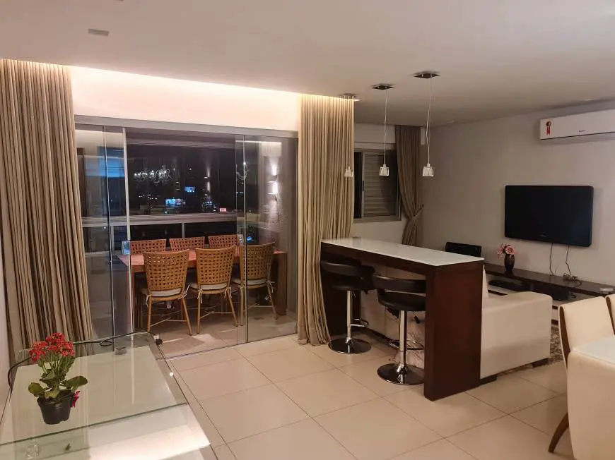 Foto 1 de Apartamento com 2 Quartos para alugar, 98m² em Setor Bueno, Goiânia