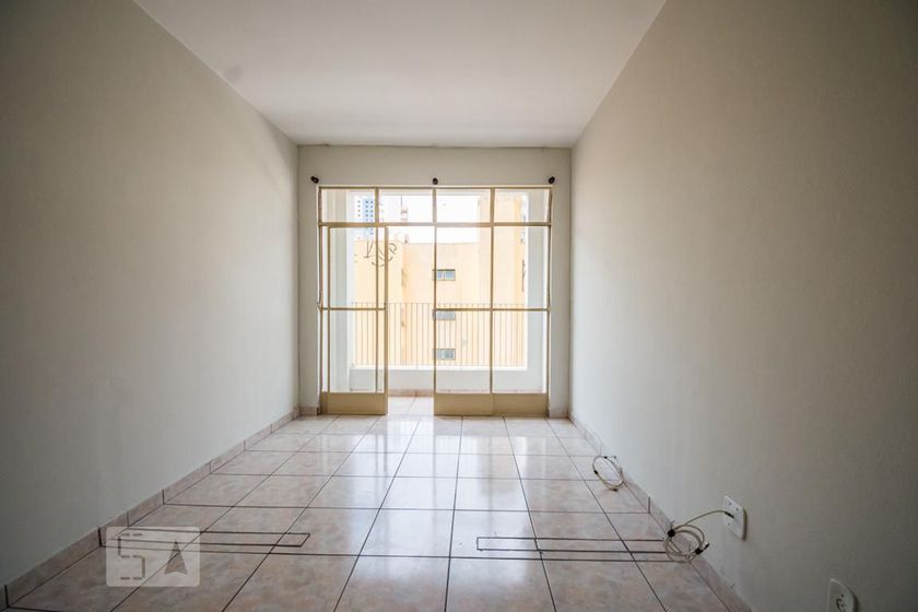 Foto 2 de Apartamento com 3 Quartos para alugar, 92m² em Centro, Campinas
