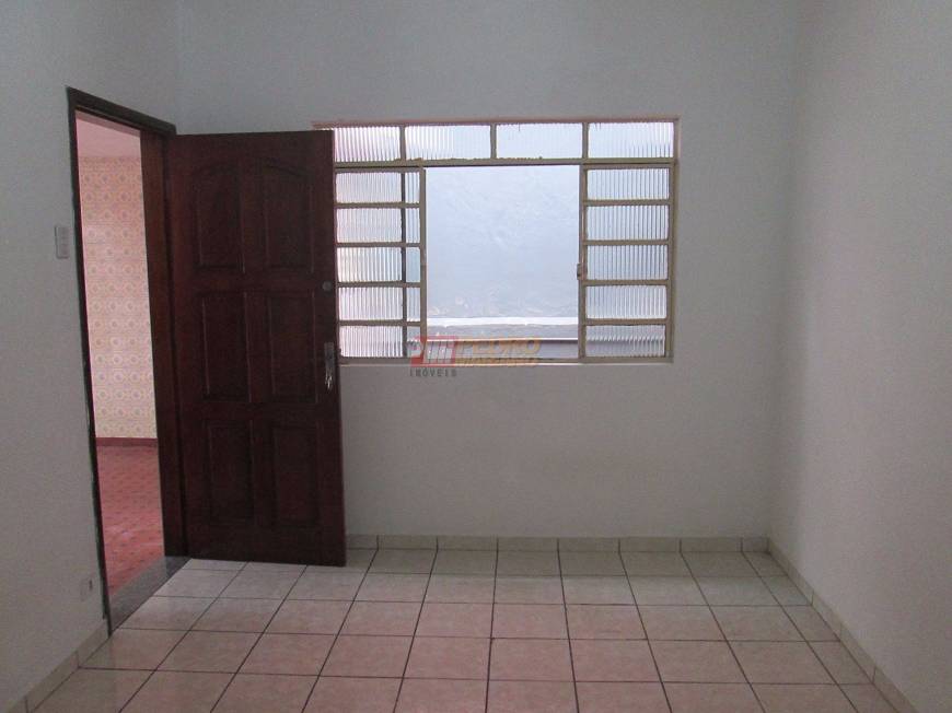 Foto 1 de Casa com 1 Quarto para alugar, 124m² em Rudge Ramos, São Bernardo do Campo
