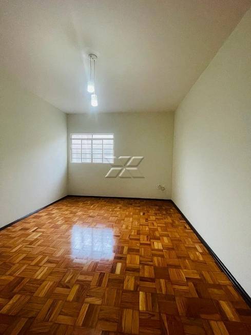 Foto 2 de Casa com 2 Quartos para alugar, 110m² em Centro, Rio Claro