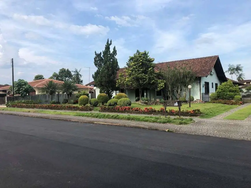 Foto 4 de Casa com 2 Quartos à venda, 450m² em Pirabeiraba, Joinville