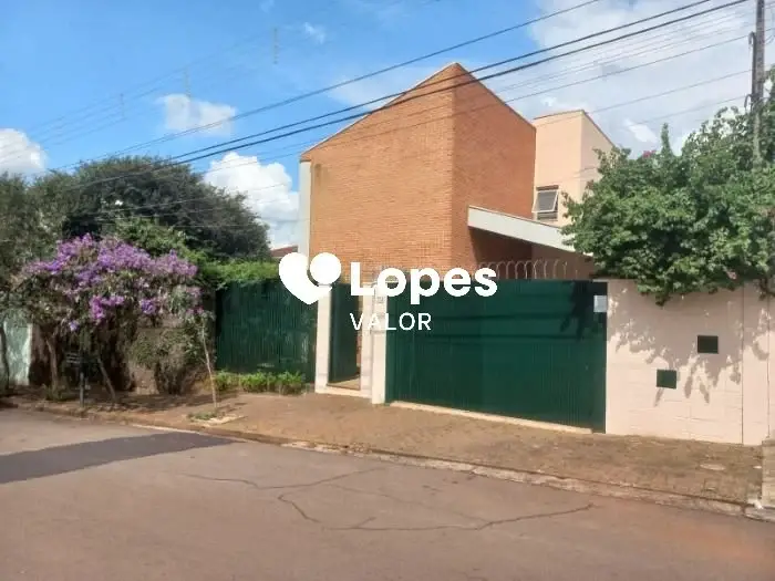Foto 1 de Casa com 3 Quartos para alugar, 315m² em Jardim Santa Paula, São Carlos