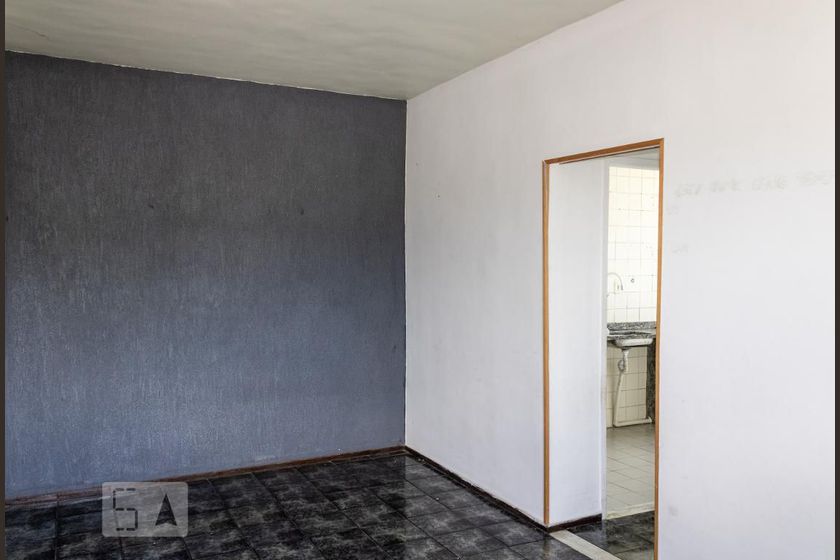 Foto 4 de Apartamento com 2 Quartos para alugar, 40m² em Campo Grande, Rio de Janeiro