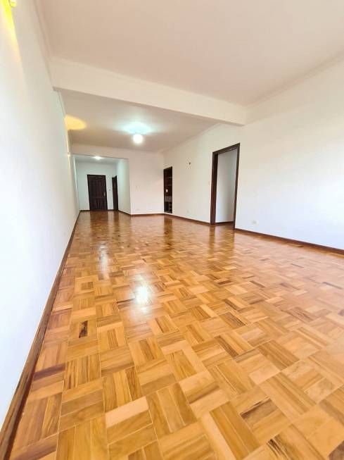 Foto 1 de Apartamento com 3 Quartos para venda ou aluguel, 130m² em Pinheiros, São Paulo